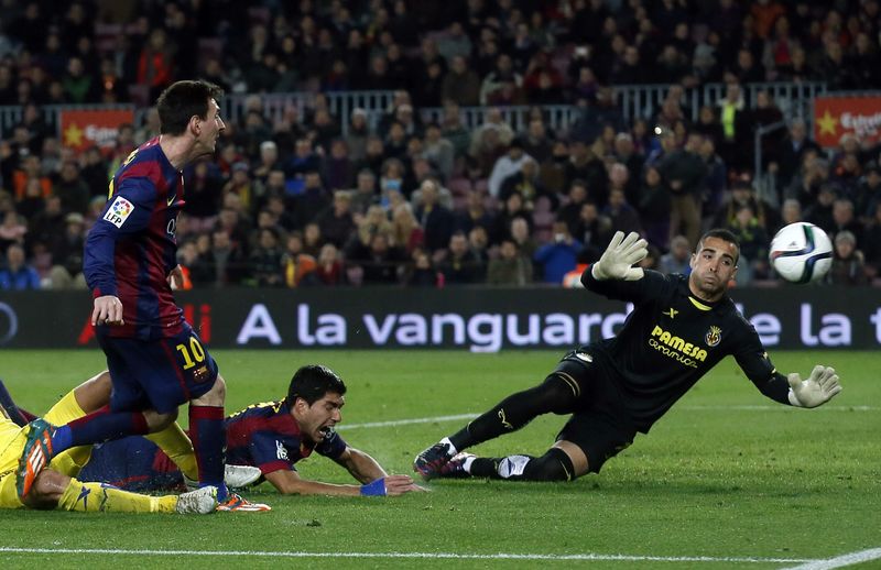 © Reuters. El Levante visita a un Barcelona en plena racha