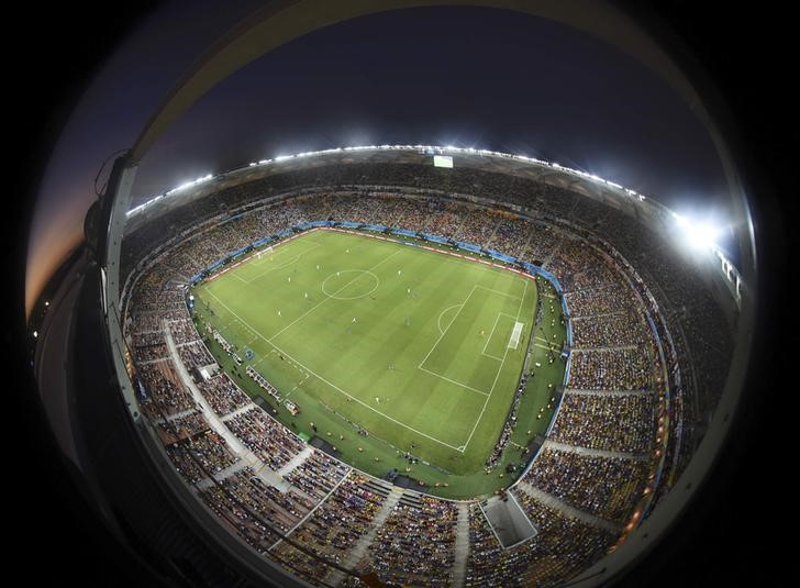 © Reuters. Vista geral da Arena da Amazônia para jogo entre Itália e Inglaterra, em Manaus