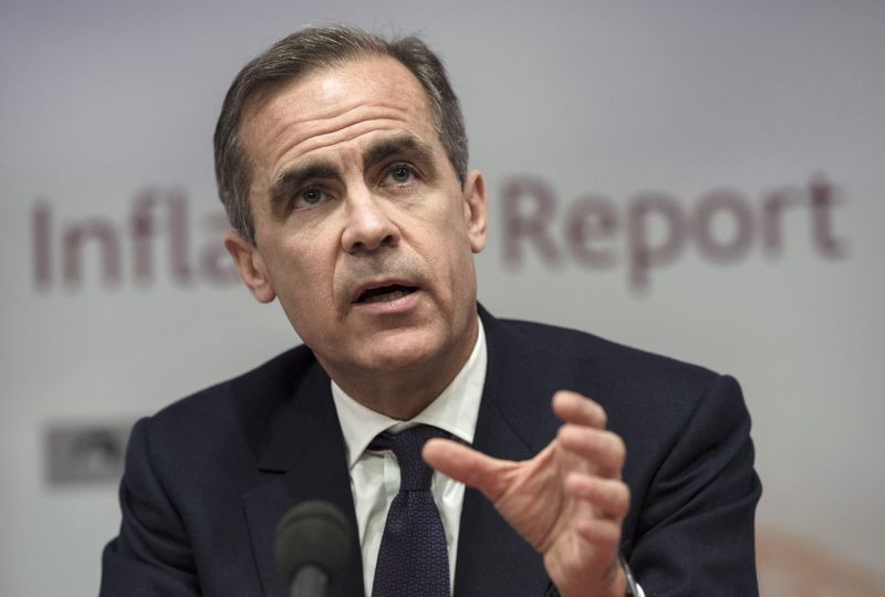 © Reuters. Mark Carney, the governor of the Bank of England gives the bank's quarterly GDP and inflation forecasts at the Bank of England in London