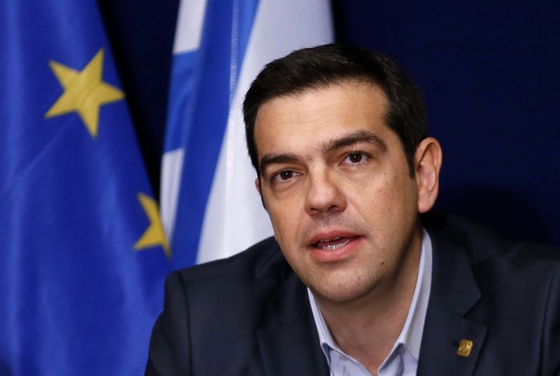 © Reuters. Grecia y la "troika" comienzan reunión en busca de terreno común para reformas