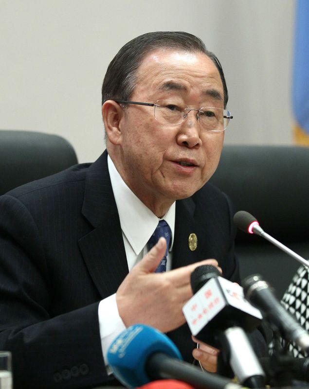 © Reuters. الأمين العام للأمم المتحدة يشيد بثلاثة مسلمين قتلوا في نورث كارولاينا