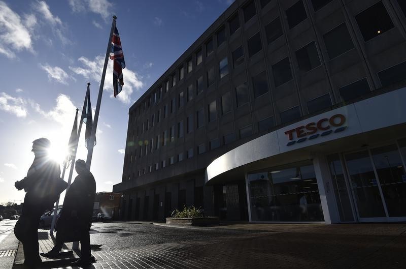 © Reuters. The head office of Tesco is seen in Cheshunt, in southern England