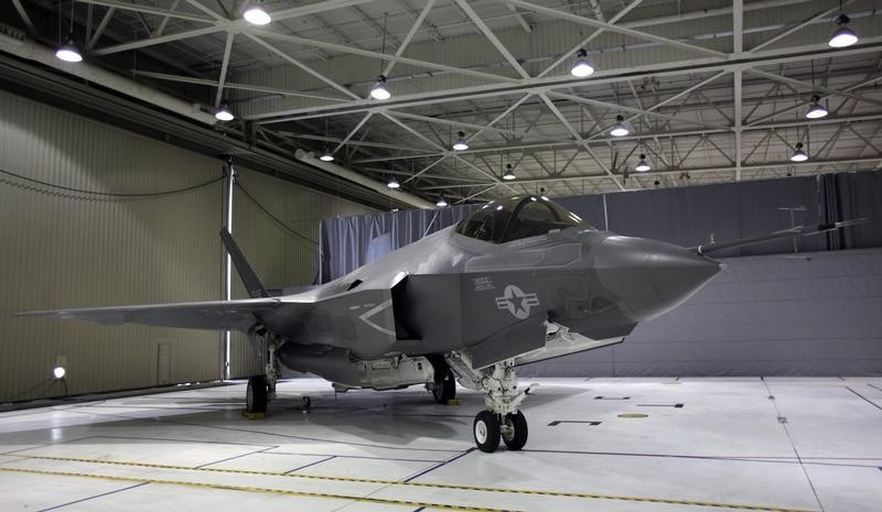 © Reuters. مصادر: إيطاليا متمسكة بشراء مقاتلات إف-35 رغم ضغوط سياسية
