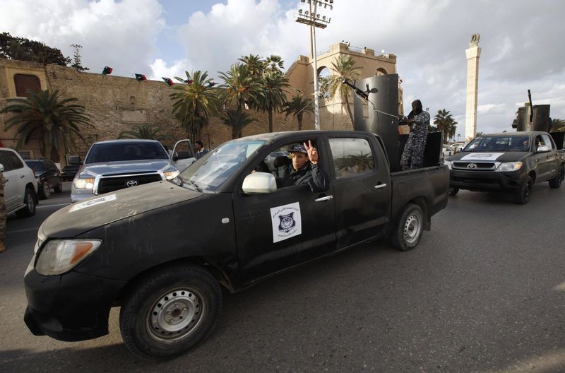 © Reuters. الخوف والصمت يسودان في ليبيا .. والانقسامات تزداد عمقا