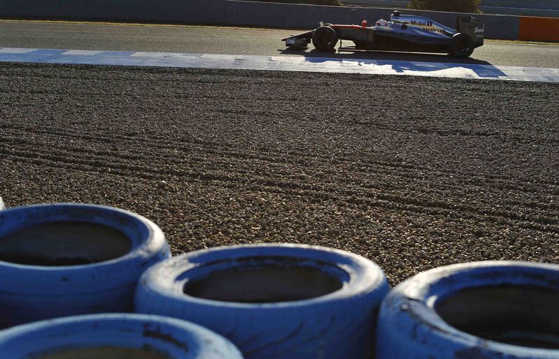 © Reuters. McLaren Formula One racing driver Button of Britain drives his car at the Jerez racetrack in southern Spain