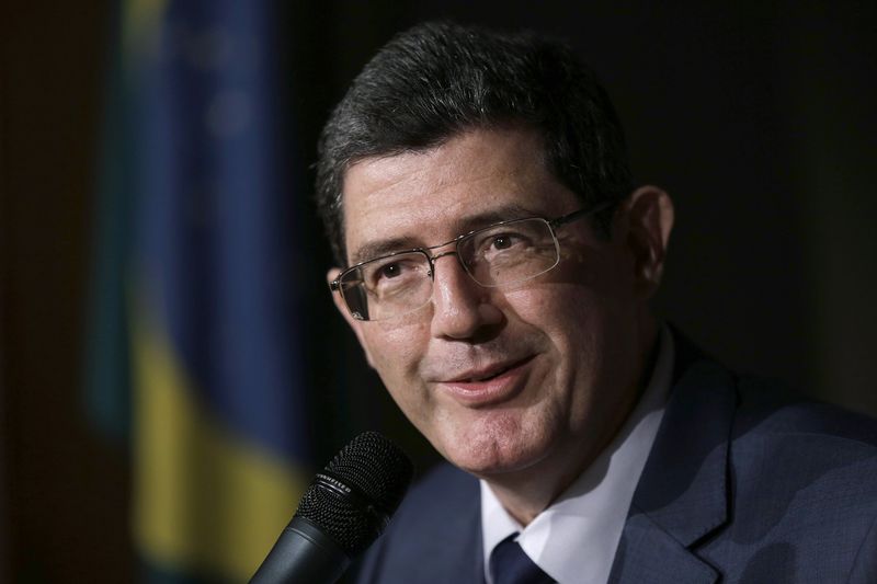 © Reuters. Joaquim Levy, ministro da Fazenda, durante conferência em Brasília