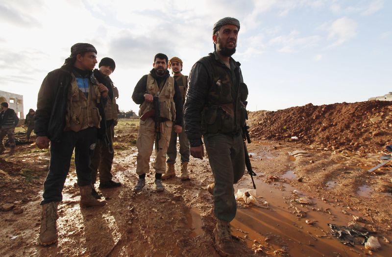 © Reuters. امريكا تحدد 1200 مقاتل لمشاركة محتملة في برنامج تدريب المعارضة السورية