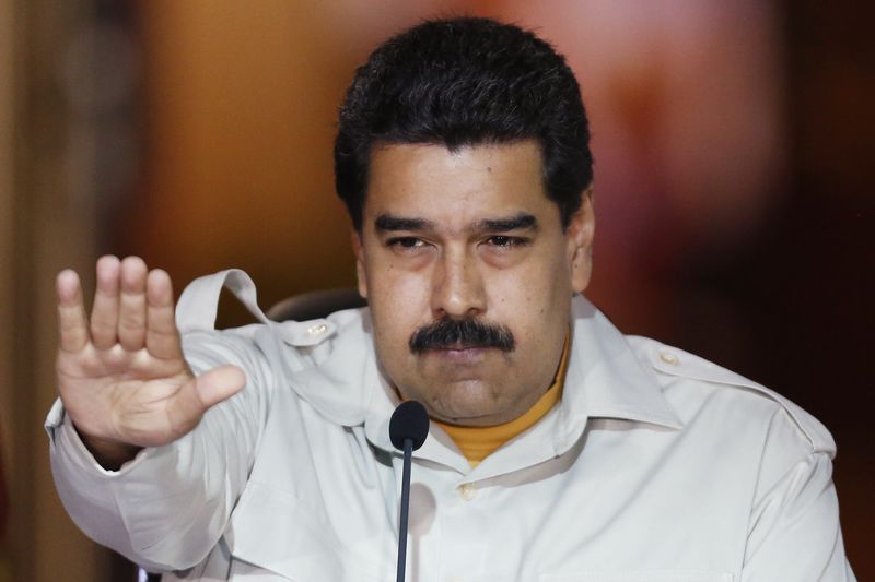 © Reuters. Presidente da Venezuela, Nicolás Maduro, durante encontro com simpatizantes no Palácio de Miraflores, em Caracas