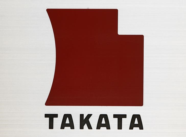 © Reuters. Logo of Takata Corp is seen outside the company's headquarters in Tokyo