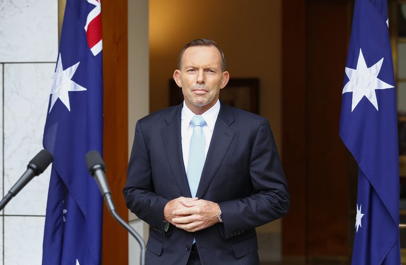 © Reuters. رئيس الوزراء الأسترالي يلمح لتشديد القيود على الهجرة