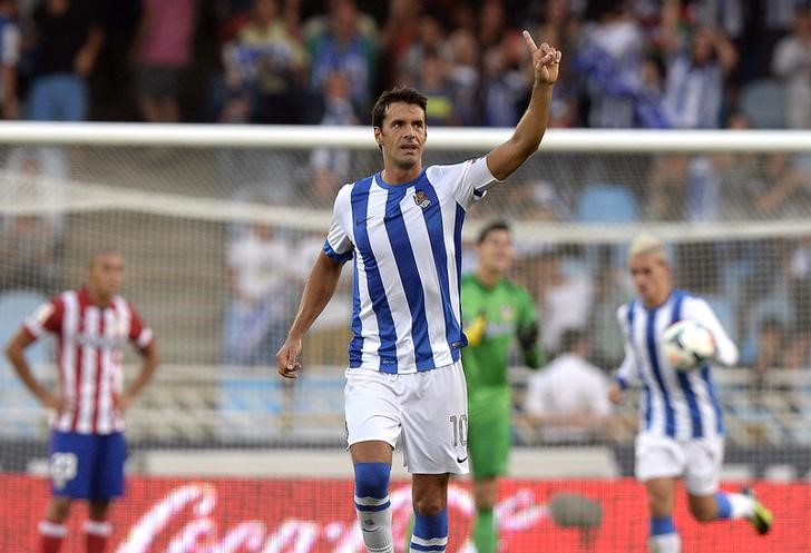 © Reuters. Un gol de Prieto en el último minuto da la victoria a la Real Sociedad