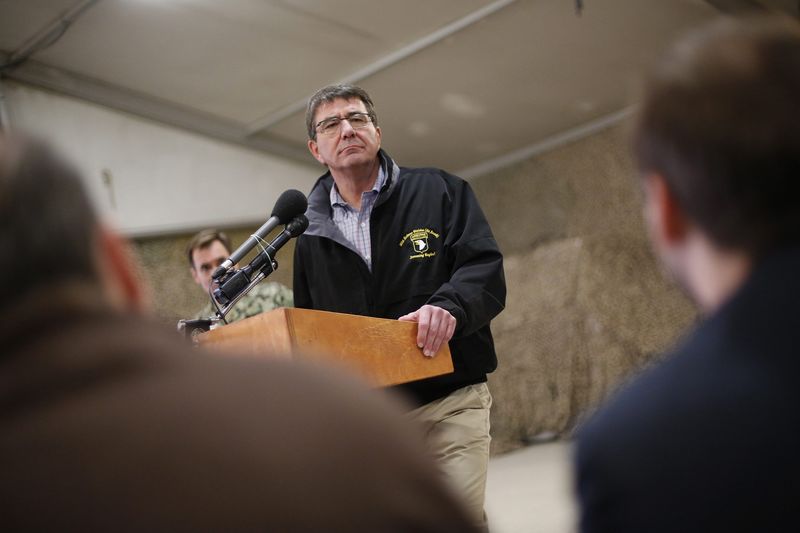 © Reuters. Carter holds a news conference after spending the day at Kandahar Airfield