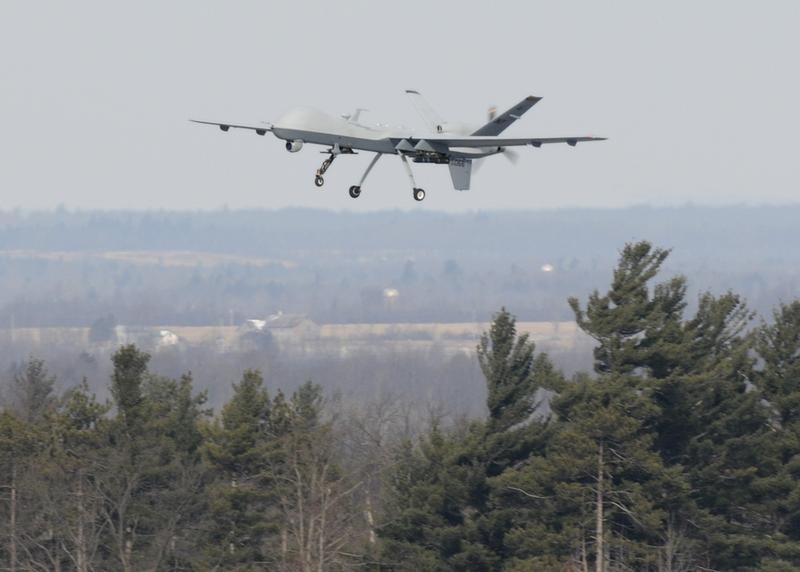 © Reuters. A U.S. Air Force MQ-9 Reaper unmanned aerial vehicle takes off on a training mission at Wheeler-Sack Army Airfield, Fort Drum, N.Y. in this USAF handout photo
