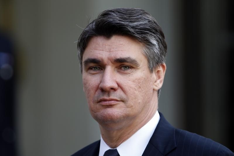 © Reuters. Croatian Prime Minister Zoran Milanovic is seen as he leaves the Elysee Palace in Paris