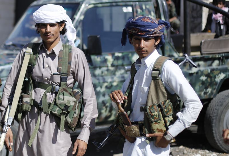 © Reuters. مصادر أمنية: مسلحون يخطفون فرنسية ومرافقها اليمني في صنعاء