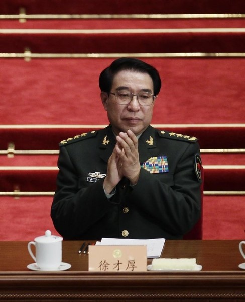 © Reuters. الجيش الصيني: لا تحديث بدون احترام القانون
