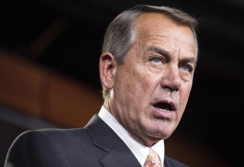 © Reuters. Speaker of the House John Boehner (R-OH) arrives to speak at a news conference