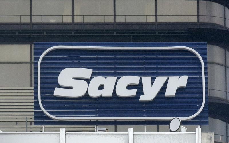 © Reuters. Sacyr vuelve a beneficios en 2014, crecerá a doble dígito este año