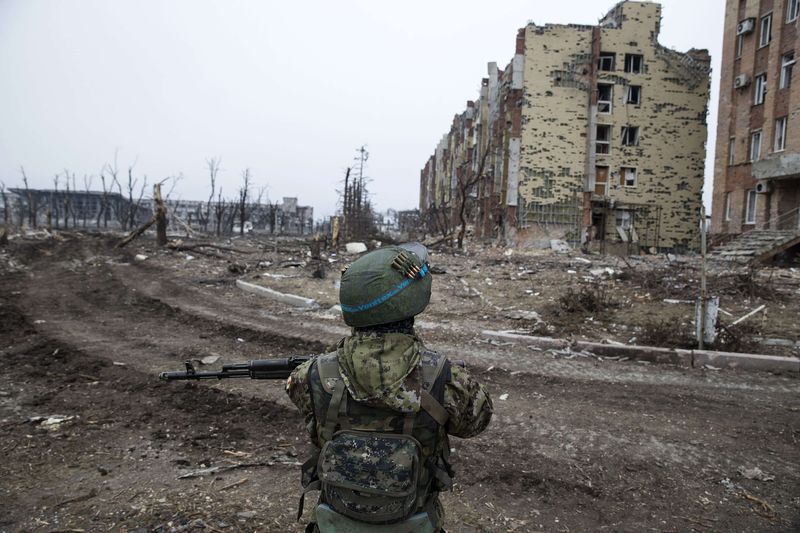 © Reuters. دبلوماسي صيني: على الغرب وضع مخاوف روسيا الامنية بشأن أوكرانيا في الاعتبار