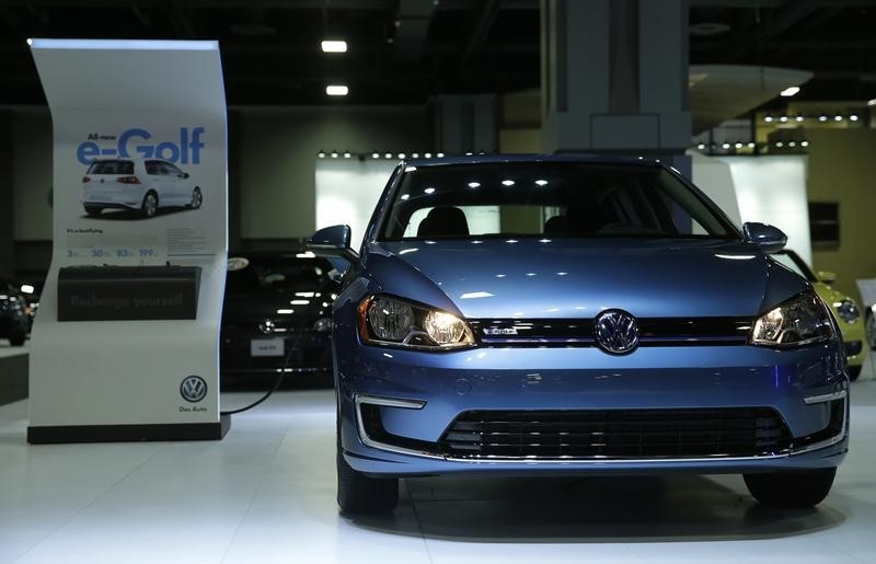 © Reuters. 2015 VW e Golf is shown at Auto Show in Washington