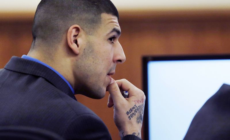 © Reuters. Former New England Patriots NFL football player Hernandez listens to testimony during his murder trial  in Fall River, Massachusetts