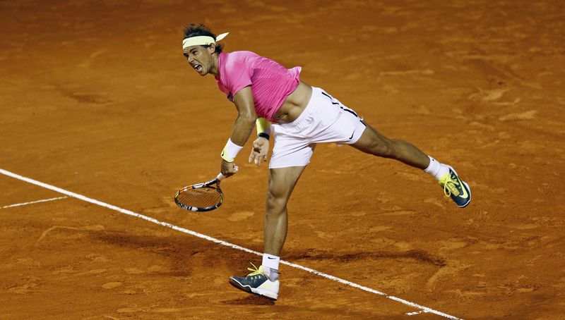 © Reuters. Nadal vence a Delbonis y es semifinalista en el torneo de Argentina