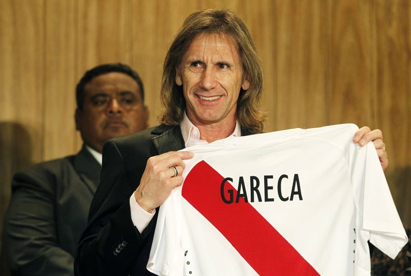 © Reuters. Técnico argentino Ricardo Gareca é apresentado como novo técnico do Peru