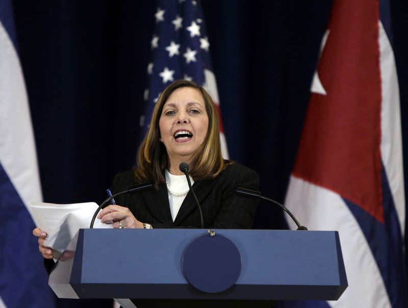© Reuters. مسؤول امريكي: امريكا وكوبا قد تستأنفان الروابط الدبلوماسية قبل قمة الأمريكتين