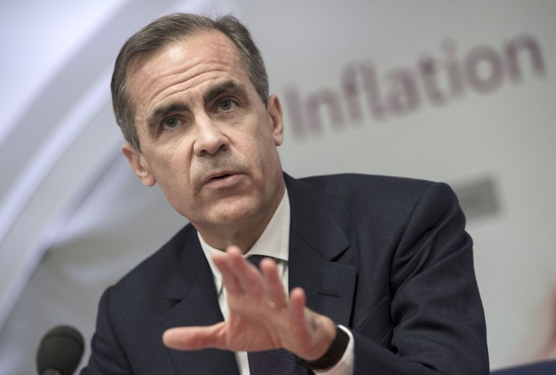 © Reuters. Mark Carney, the governor of the Bank of England gives the bank's quarterly GDP and inflation forecasts at the Bank of England in London