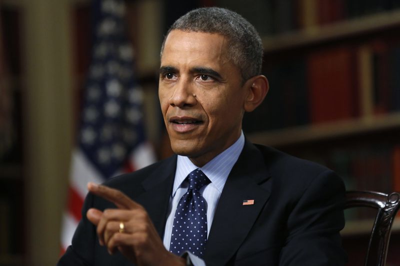 © Reuters. U.S. President Obama speaks during an interview with Reuters at the White House in Washington