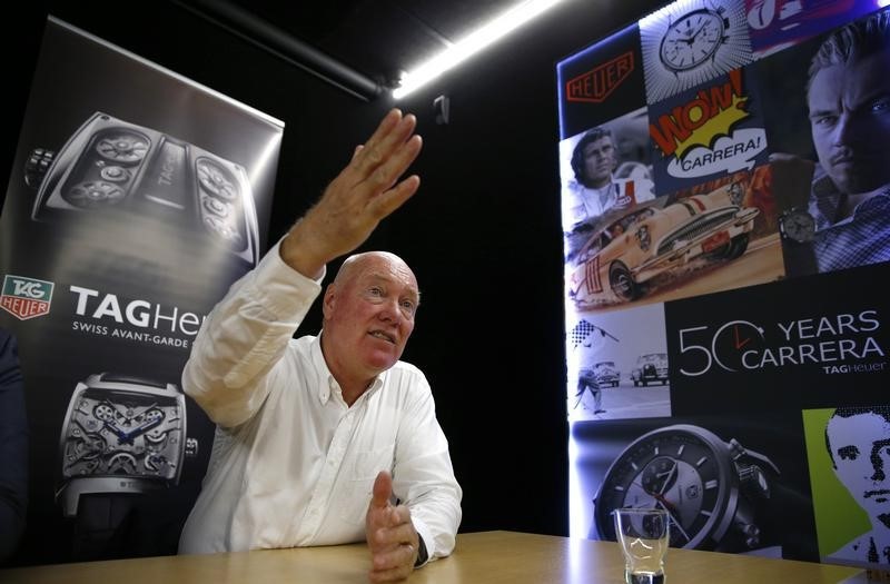 © Reuters. Biver, head of LVMH's watch business and interim CEO of TAG Heuer addresses a news conference in La Chaux-de-Fonds