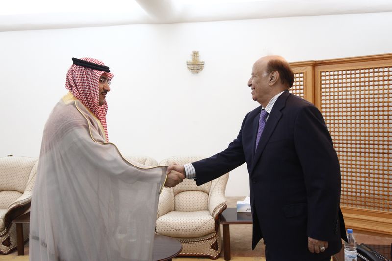 © Reuters. الرئيس اليمني يدعو من عدن لنقل الحوار الوطني إلى الرياض