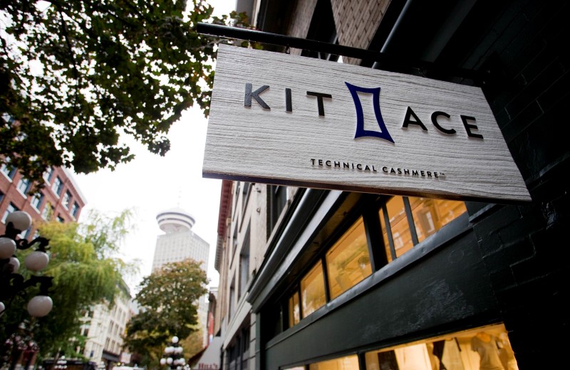 © Reuters. A sign hangs outside the Kit and Ace flagship store in Vancouver