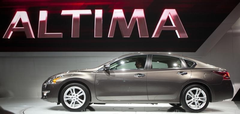 © Reuters. The new Nissan Altima is seen at the car's unveiling during the 2012 New York International Auto Show in New York