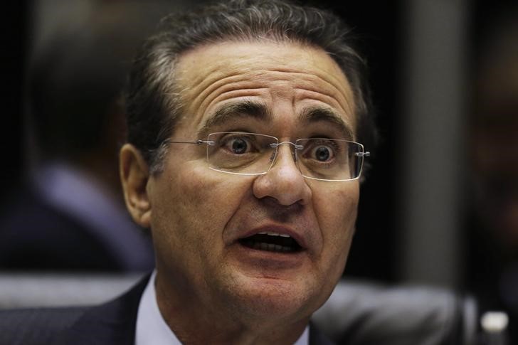 © Reuters. Presidente do Senado, Renan Calheiros, durante votação no Congresso Nacional