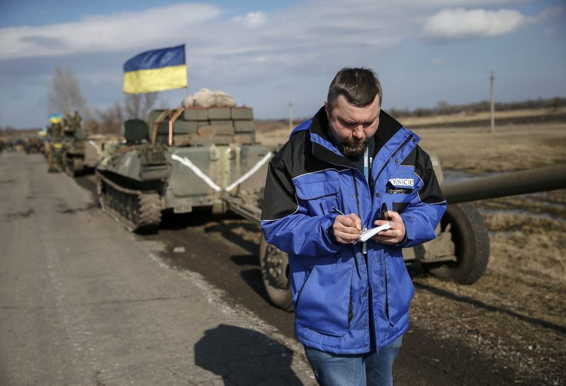 © Reuters. شتاينماير: روسيا وأوكرانيا اتفقتا على زيادة عدد المراقبين الأوروبيين