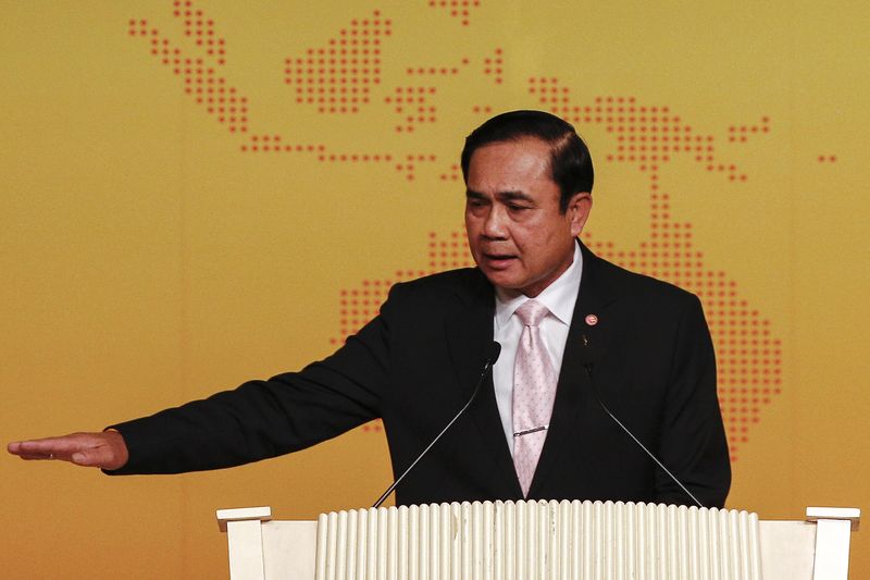 © Reuters. رئيس وزراء تايلاند يقول إن الأمن يجب أن تكون له الأولوية لتعزيز ثقة العالم الخارجي