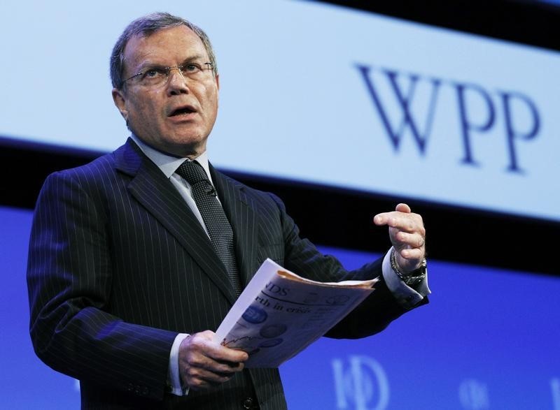 © Reuters. Chief Executive of WPP Group Martin Sorrell speaks at the Institute of Directors IOD annual convention in London