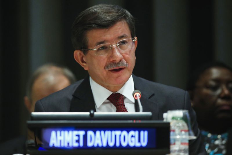 © Reuters. Turkish Prime Minister Davutoglu addresses the United Nations General Assembly at the U.N. headquarters in New York