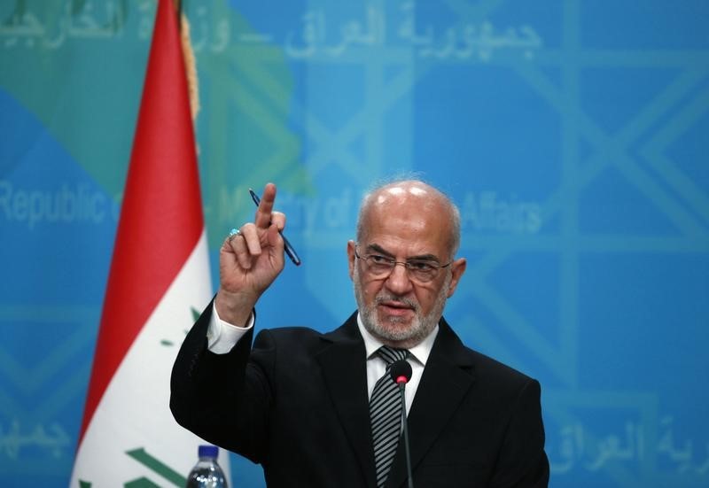 © Reuters. الجعفري: لا نعرف ما يقصده الفيصل والتقدم العسكري في تكريت إنجاز عراقي وطني