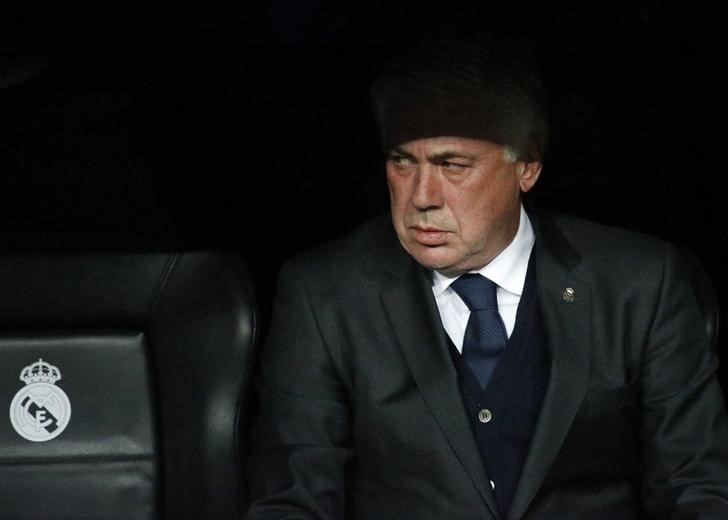 © Reuters. Ancelotti reconoce que su equipo está jugando "muy mal"