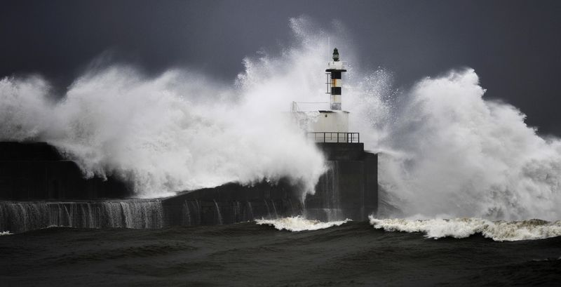 © Reuters. España centra en la costa su plan de protección frente al cambio climático