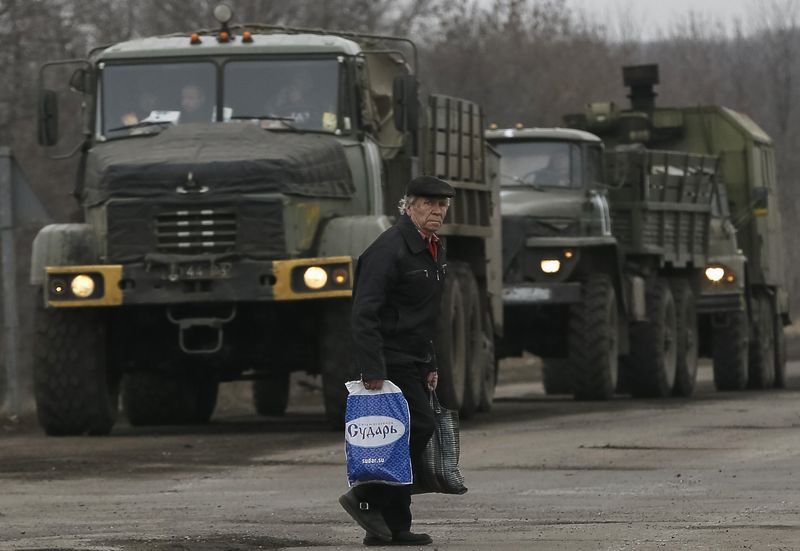 © Reuters. مسؤول دفاعي أمريكي: أمريكا سترسل مزيدا من المساعدات غير الفتاكة لأوكرانيا