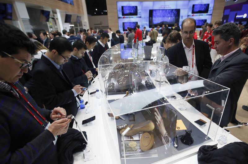 © Reuters. La surcoreana LG planea inversión récord en I+D en 2015