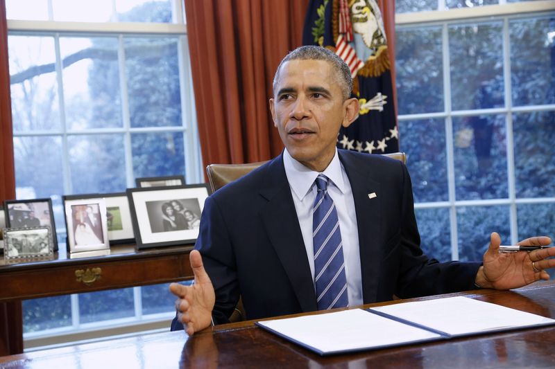 © Reuters. البيت الأبيض: أوباما أحيط علما بتفاصيل فضيحة جهاز الأمن الرئاسي