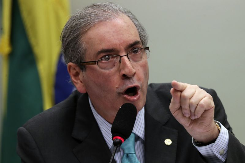 © Reuters. Presidente da Câmara dos Deputados, Eduardo Cunha (PMDB-RJ) depõe na CPI da Petrobras