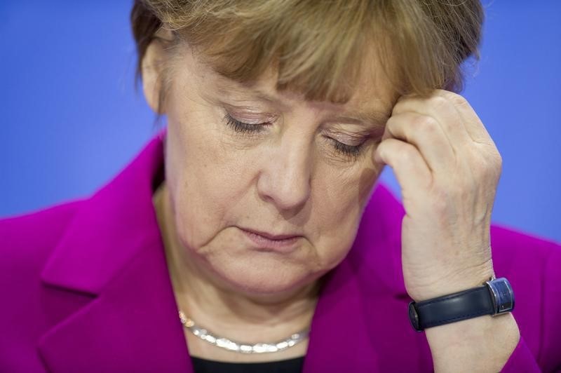 © Reuters. El sector privado alemán pide a Merkel no poner más cargas sus hombros