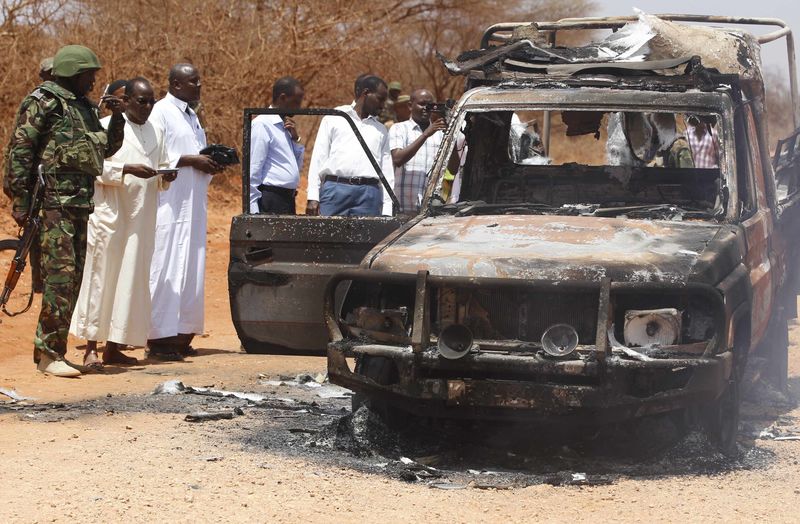 © Reuters. اسلاميون صوماليون يقتلون شخصا ويصيبون ثلاثة في هجوم بشمال كينيا