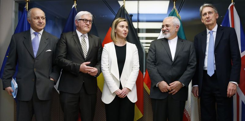 © Reuters. تكثيف المحادثات النووية مع إيران والأطراف تبحث قضايا شائكة