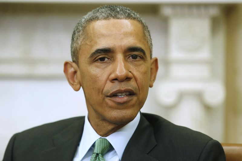 © Reuters. U.S. President Obama speaks to reporters after meeting with Ireland's PM Kenny in Washington